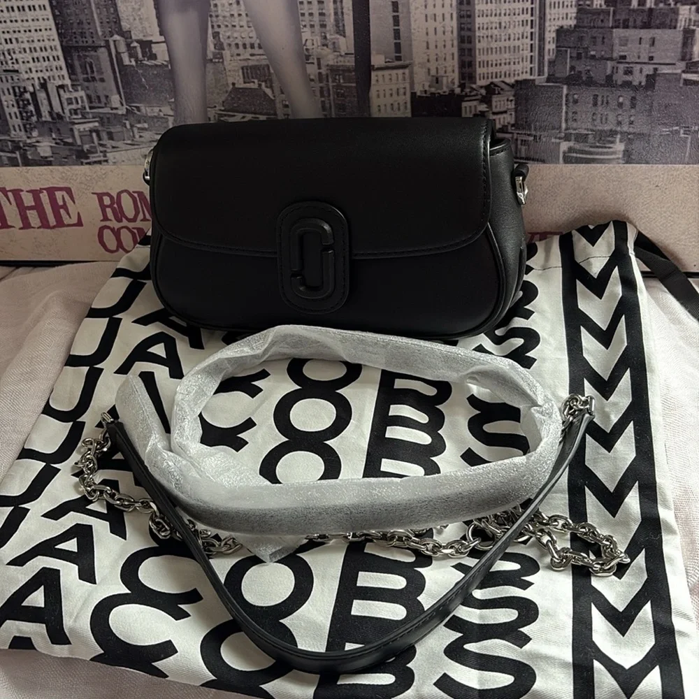 Marc Jacobs Black Crossbody Bag - Picture 13 of 16
